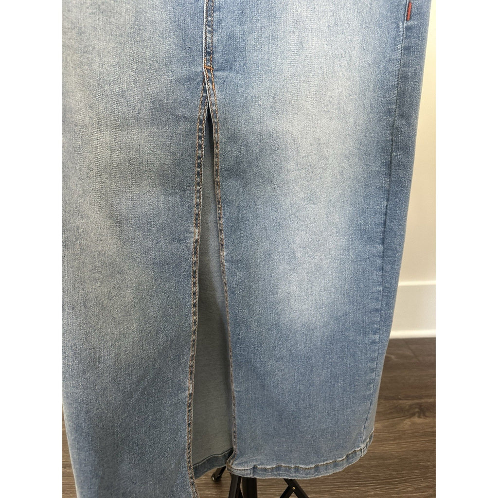 True Religion Denim Maxi Skirt Womens 29 Blue Jean Front Slit Y2K Horseshoe