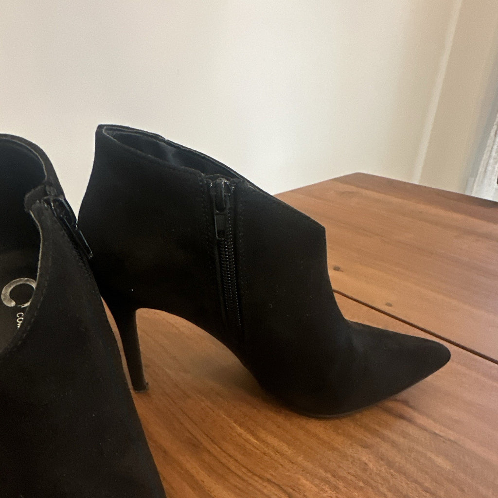 Comfortiva Women’s Black Suede Pointed Toe Ankle Bootie Stiletto Side Zip