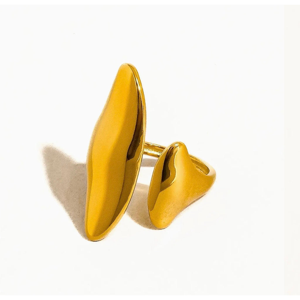 The Ashley Statement Ring – 18K Gold Non-Tarnish Abstract Ring