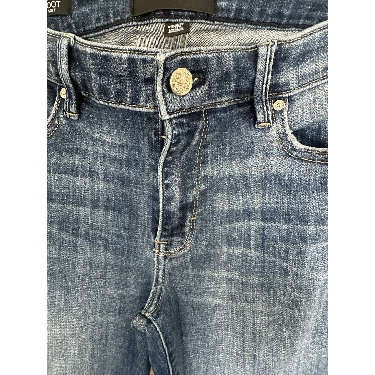 White House Black Market Women’s Bootcut Blue Medium Wash Denim Jeans 8P