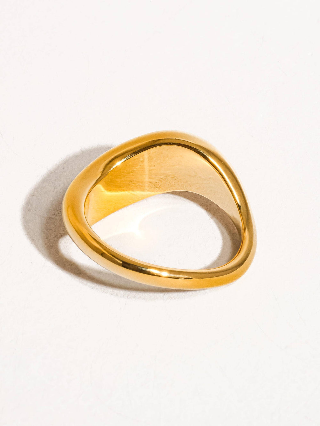 The Donitia 18K Non-Tarnish Classic Wavy Band