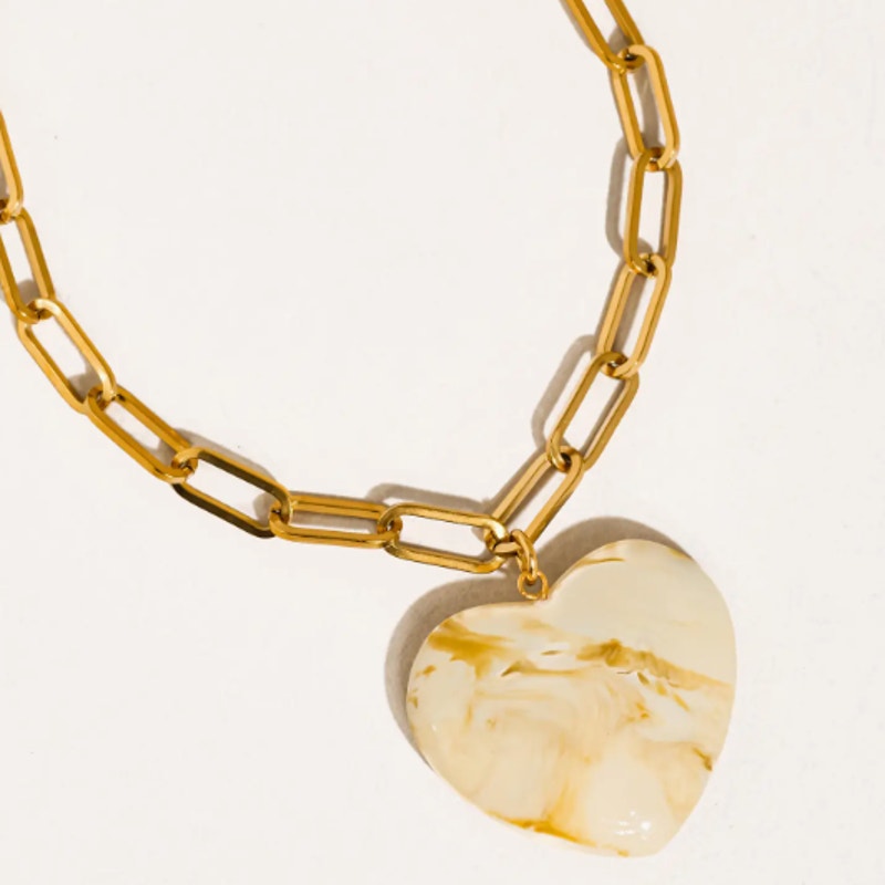 The Harper Necklace – 18K Gold Non-Tarnish Heart Pendant Chain Necklace