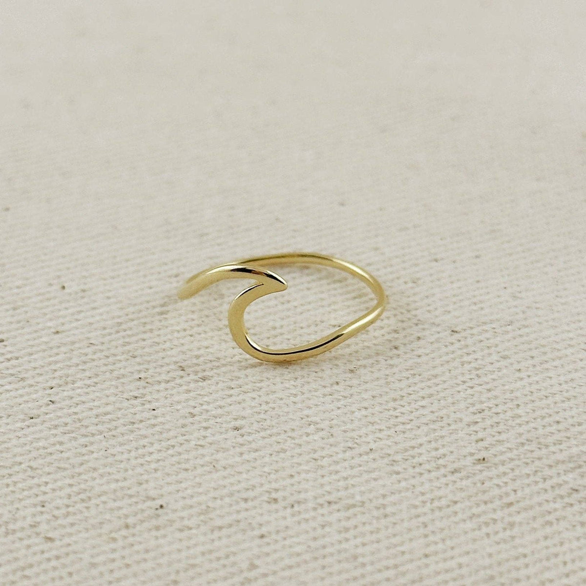 The Jenn 18k Gold Filled Wave Ring