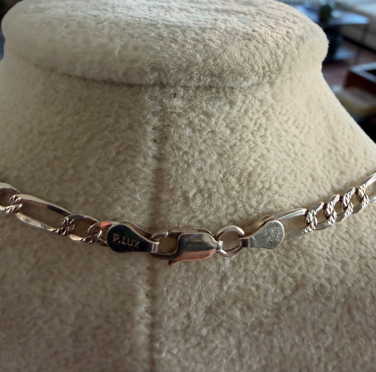 18" 925 Sterling Silver Figaro Chain Necklace Diamond Cut Italy