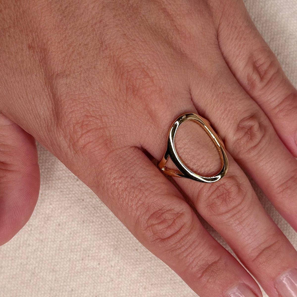 The Sally 18k Gold Filled Oval Geometric Ring